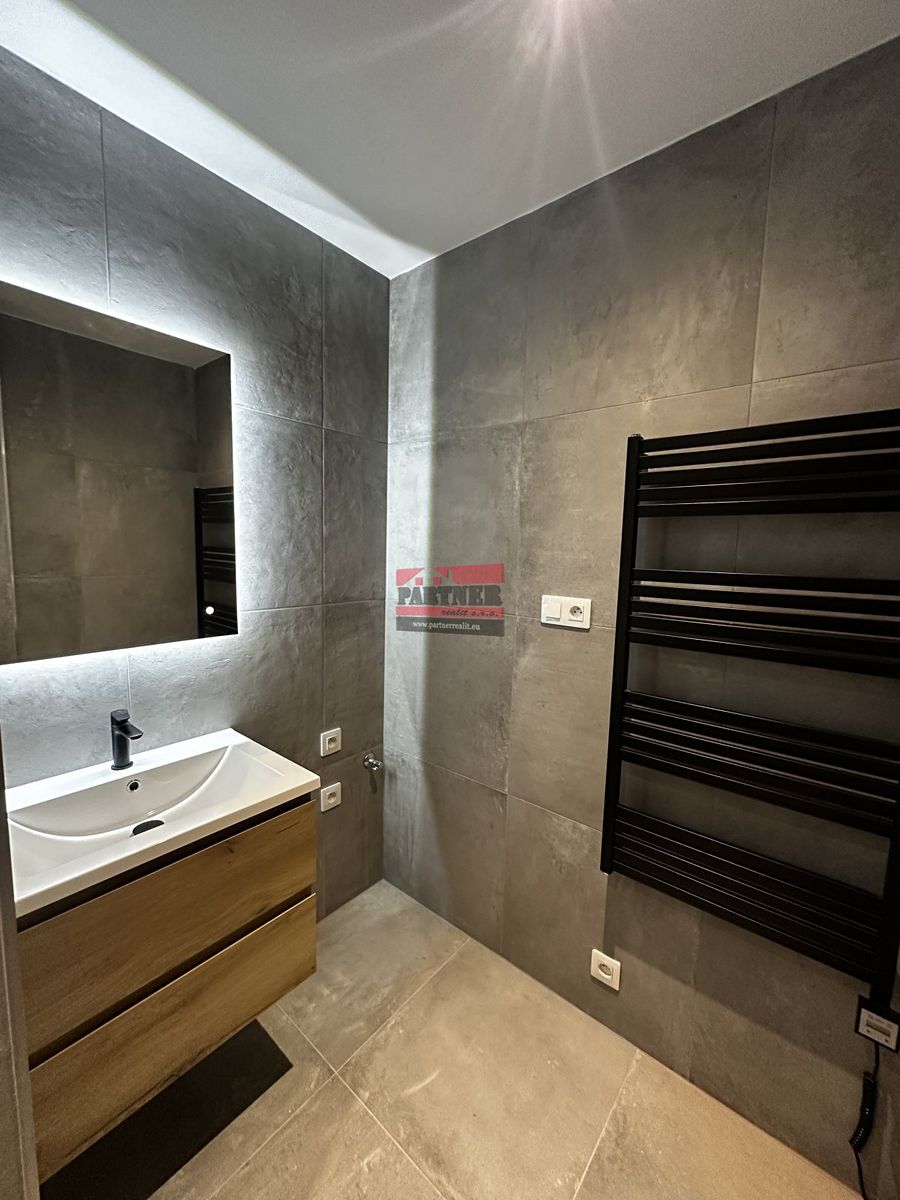 Pronájem bytu 3+1 71 m² – fotografie 5