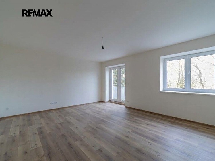 Wohnung 1+kk zum Kauf, 59 m² (4 von 19)