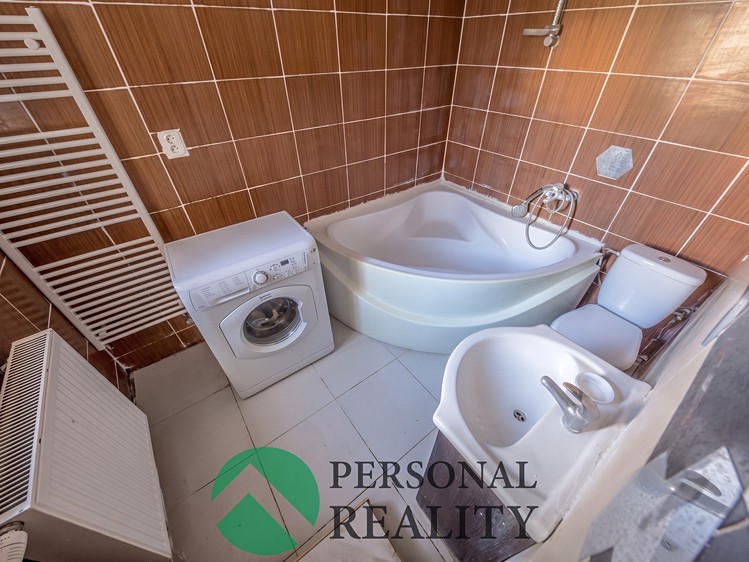 Prodej domu, 161 m² (10 z 23)