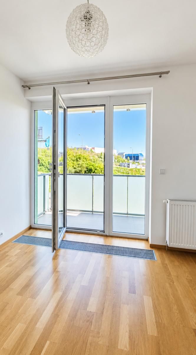 Pronájem bytu 2+kk 50 m² – fotografie 3