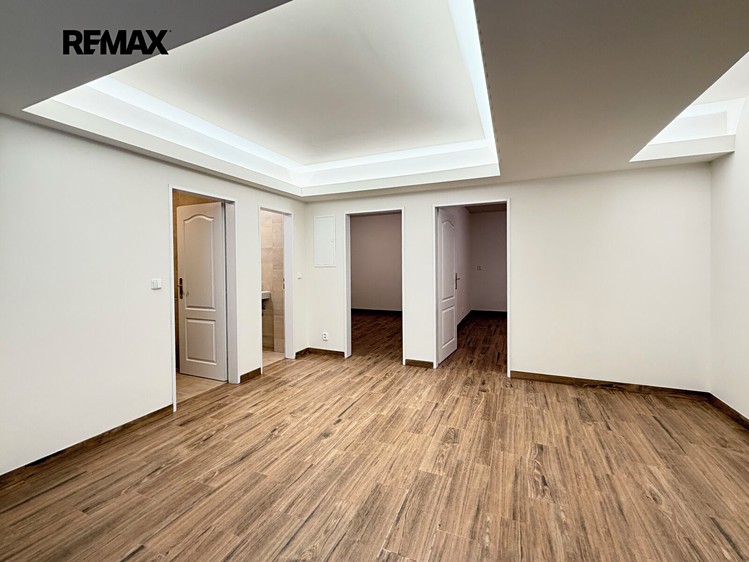Будинок в оренду, 302 м² (29 з 37)