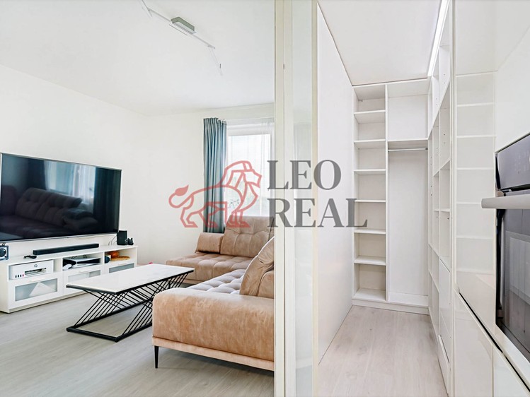 Prodej bytu 2+kk, 44 m² (4 z 13)