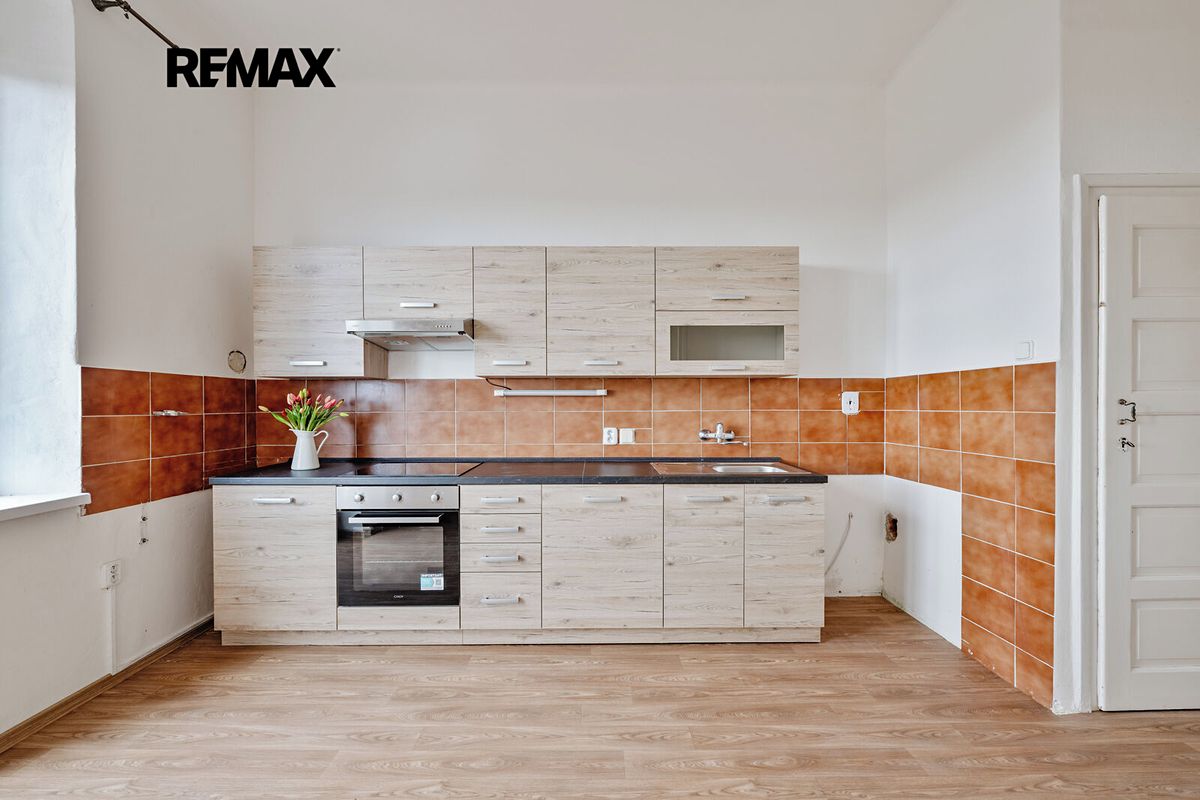 Pronájem bytu 3+1 120 m² – fotografie 2