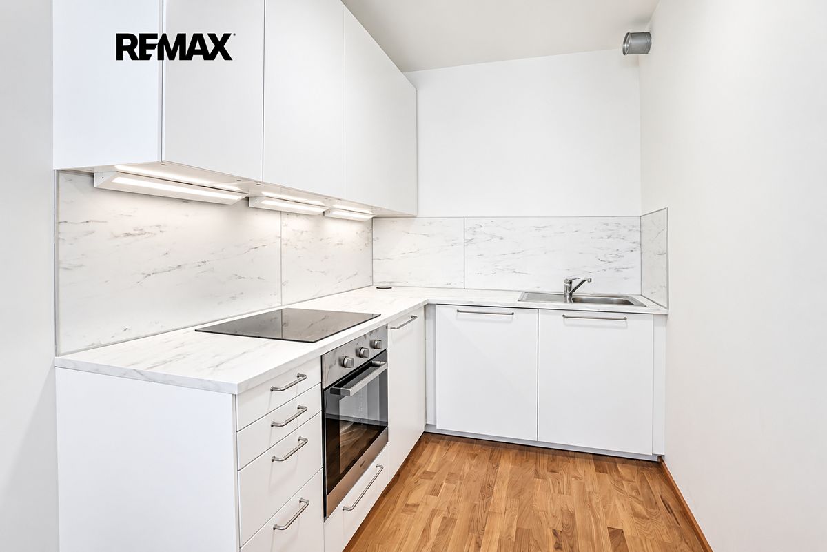Pronájem bytu 2+kk 47 m² – fotografie 2