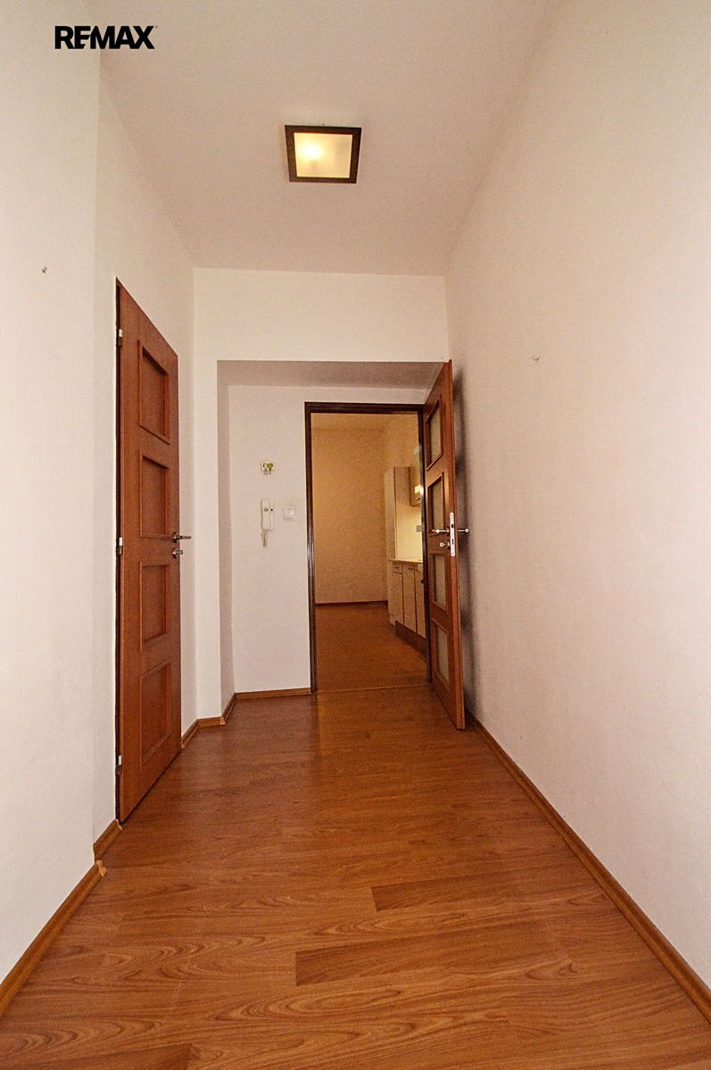 Pronájem bytu 1+1 44 m² – fotografie 3