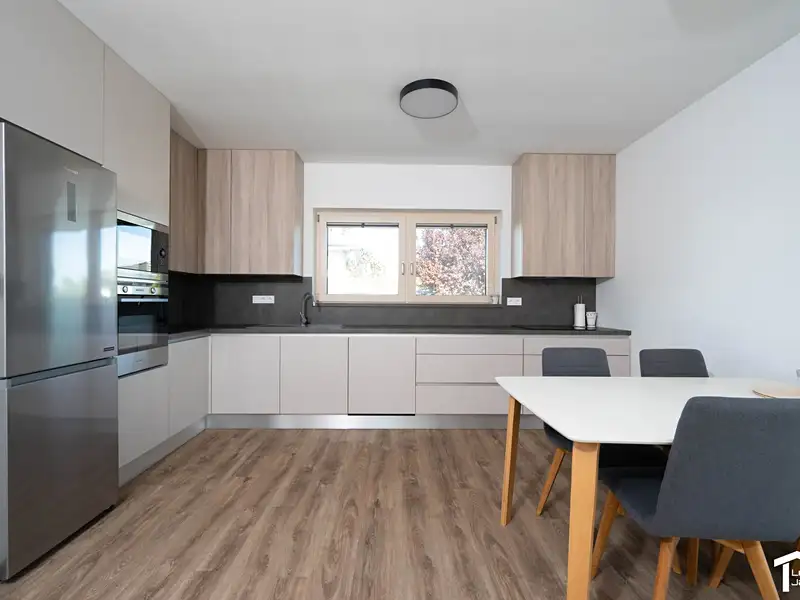 Pronájem rodinného domu 87 m², pozemek 490 m², Staré Hradiště – náhled fotky 3