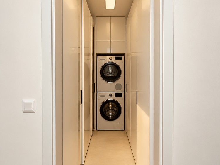 Pronájem bytu 3+kk, 106 m² (19 z 28)