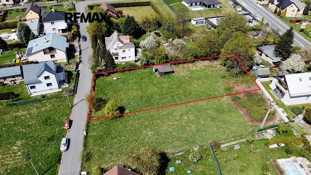 Prodej stavebního pozemku 1428 m² – fotografie 2