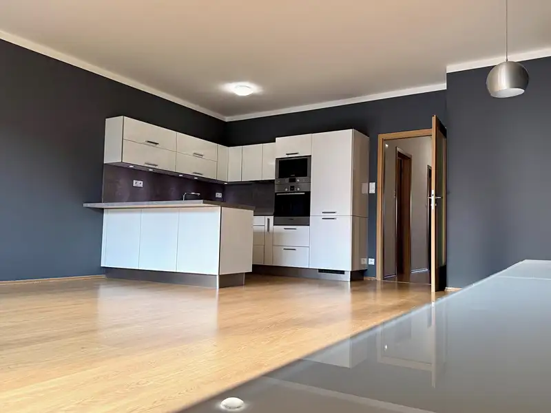 Pronájem bytu 3+kk, 84 m², Praha 9, Praha