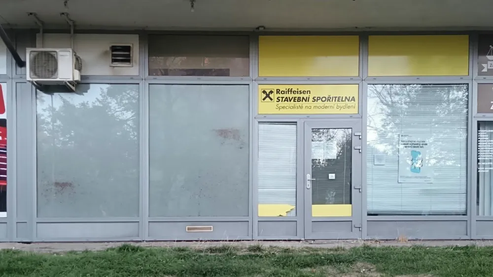 Pronájem obchodního prostoru 80 m²