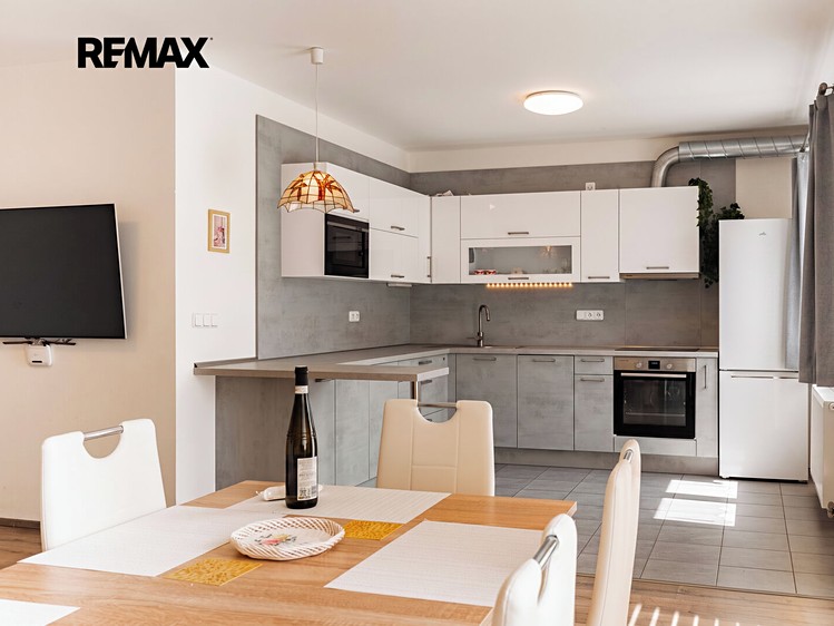 Комерційне приміщення на продаж, 91 м² (7 з 25)