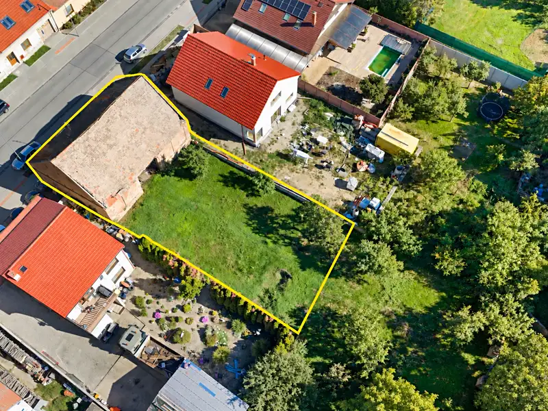 Prodej stavebního pozemku 700 m², Olbramovice – náhled fotky 1