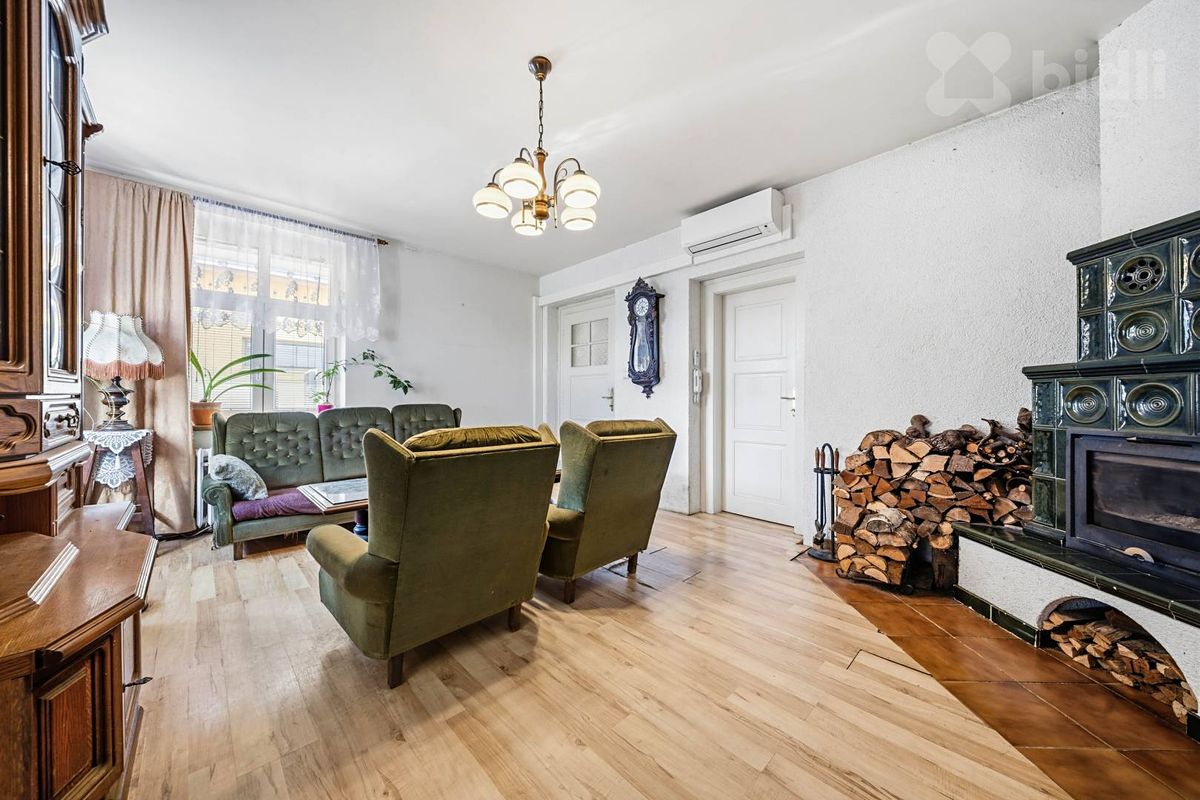 Prodej rodinného domu 146 m², pozemek 674 m² – fotografie 5