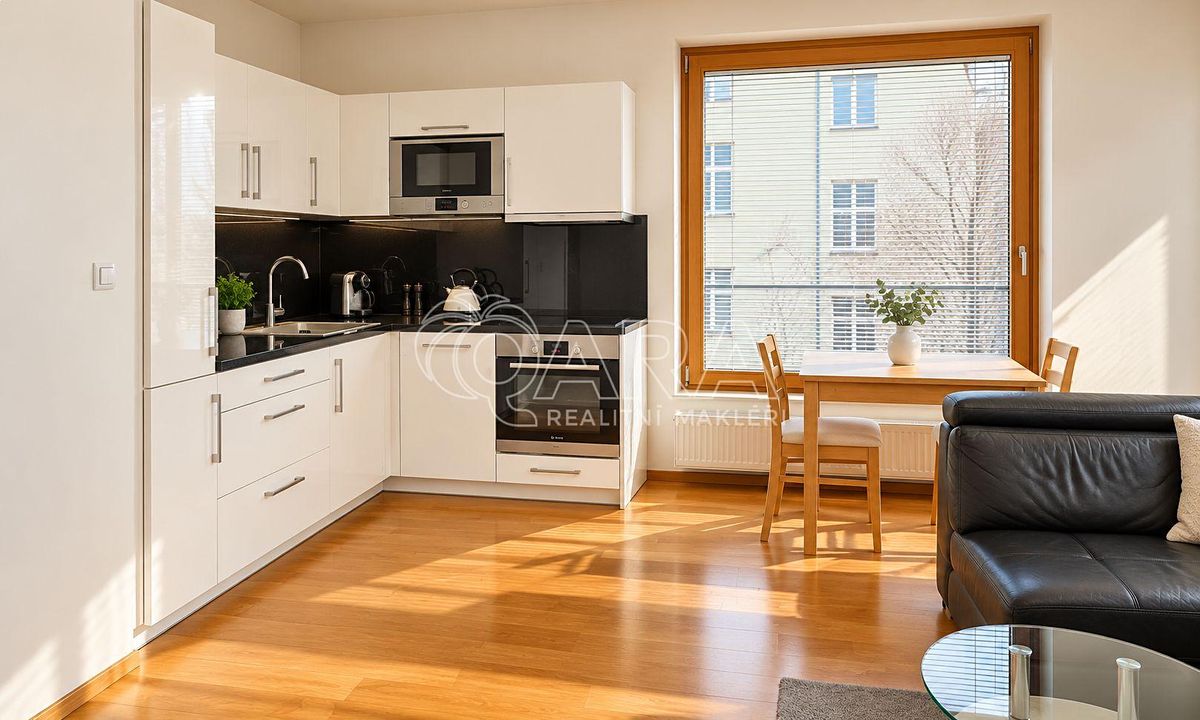 Pronájem bytu 2+kk 57 m²