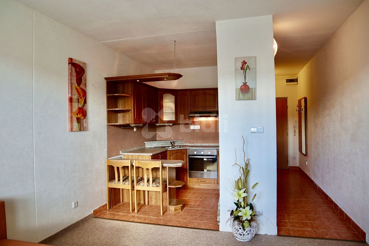Pronájem bytu 1+kk 30 m² – fotografie 2
