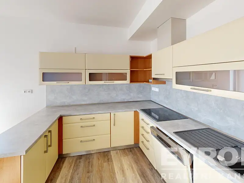 Pronájem bytu 3+kk 81 m², Havlíčkův Brod – náhled fotky 3
