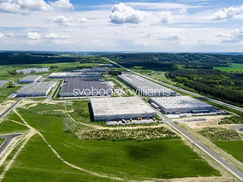 Pronájem skladového prostoru 10590 m², Bor – náhled fotky 1