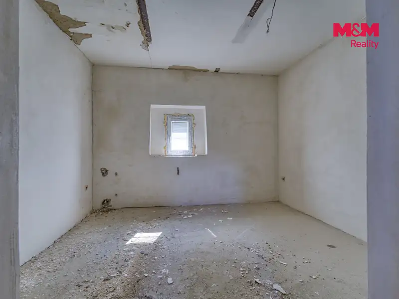 Prodej činžovního domu 202 m², Dubí – náhled fotky 3
