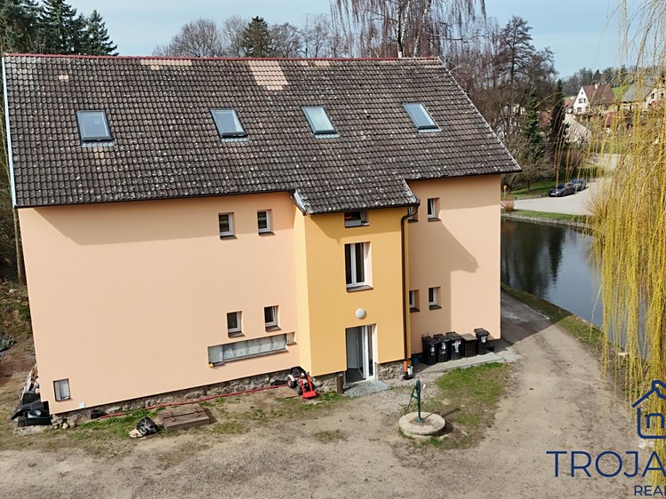 Prodej komerčního prostoru, 306 m² (7 z 26)