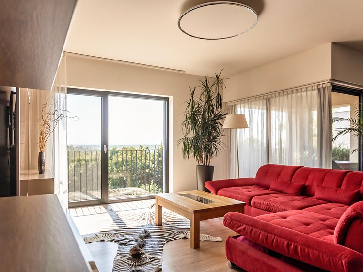 Pronájem bytu 3+kk, 106 m² (2 z 28)
