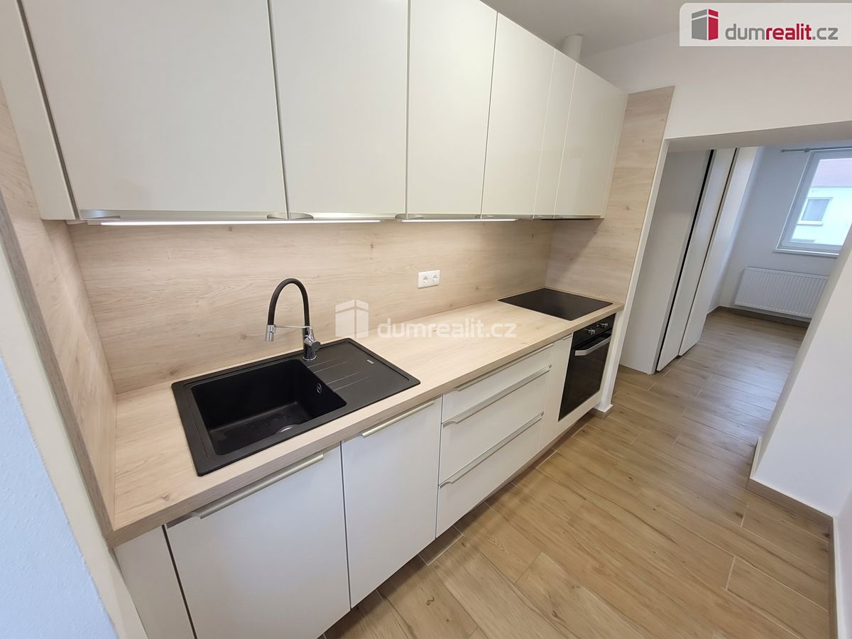 Pronájem bytu 2+kk 39 m²