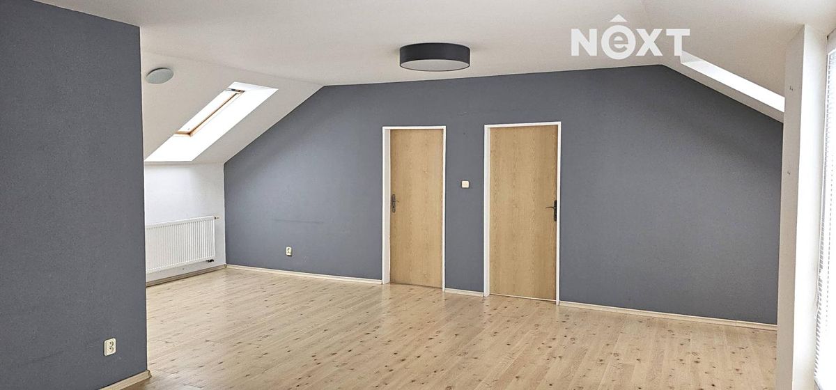 Pronájem bytu 4+kk 130 m² – fotografie 2