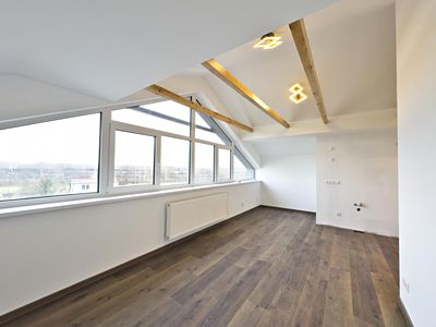 Pronájem bytu 1+kk 28 m²