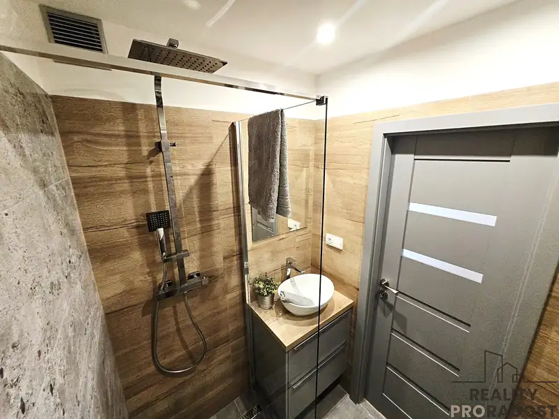 Prodej bytu 3+1 66 m², Třinec – náhled fotky 3