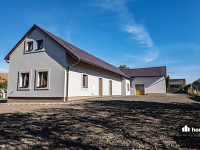 Prodej rodinného domu 140 m², pozemek 862 m²