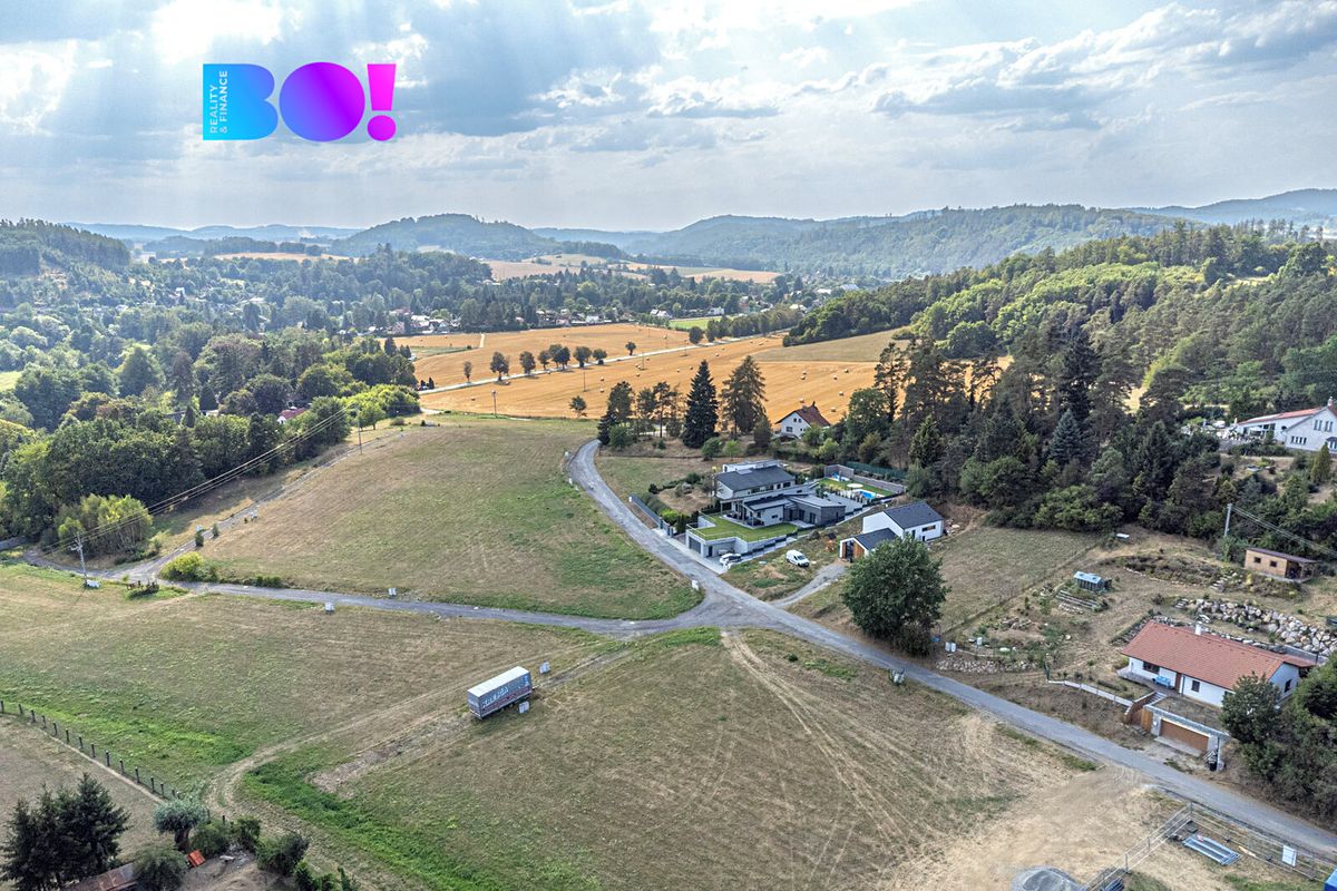 Prodej stavebního pozemku 1056 m² – fotografie 5