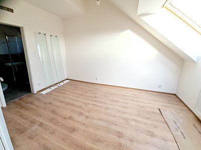 Pronájem bytu 4+kk 112 m²