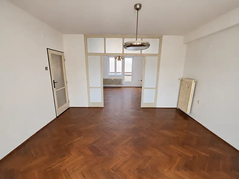 Prodej bytu 2+1 101 m², Praha – náhled fotky 2