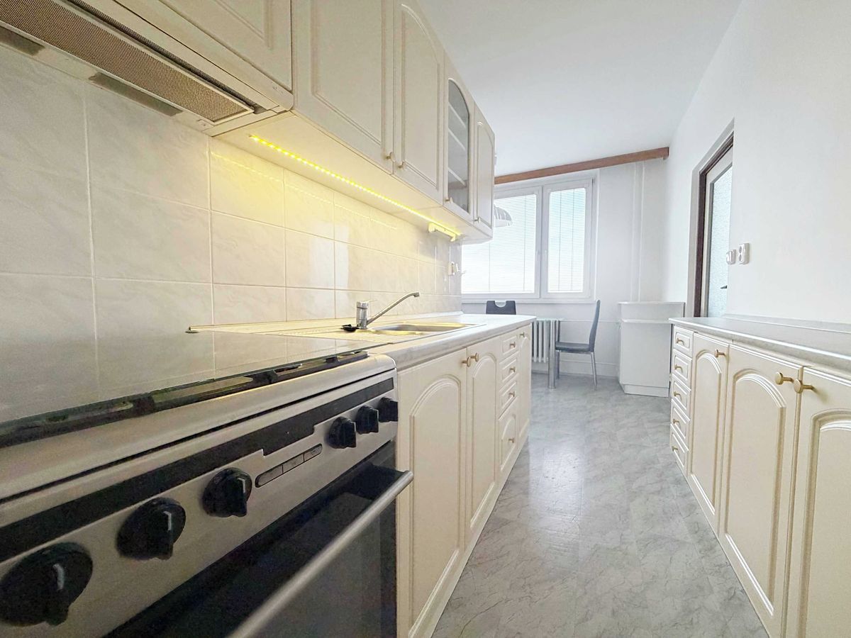 Prodej bytu 4+1 77 m² – fotografie 2