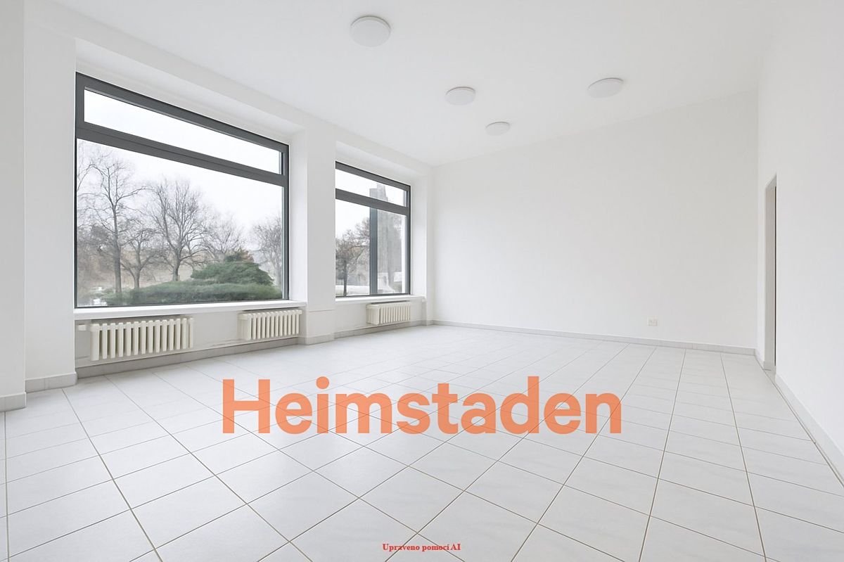 Pronájem kanceláře 76 m² – fotografie 3