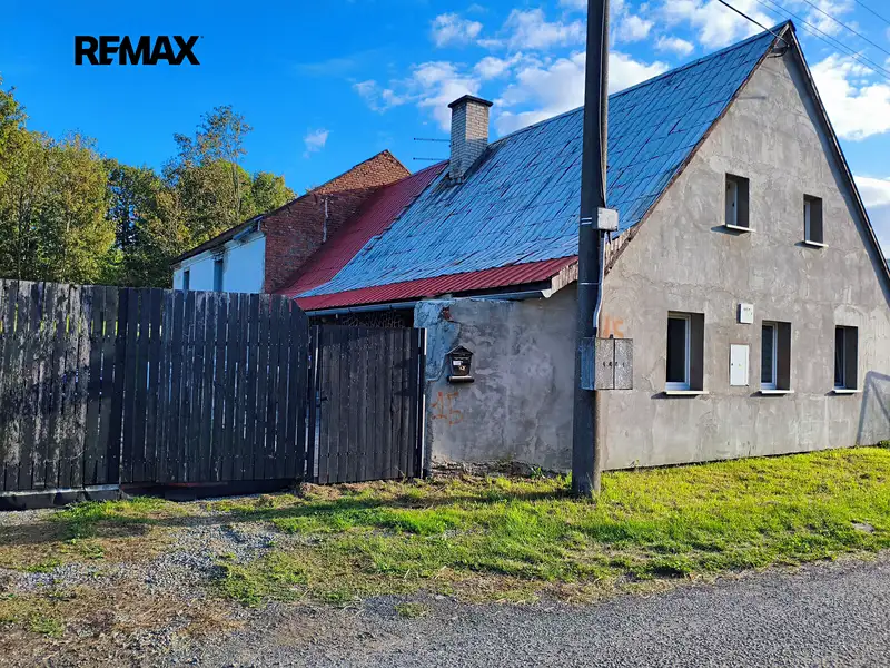 Pronájem rodinného domu 148 m², pozemek 812 m², Teplá – náhled fotky 1