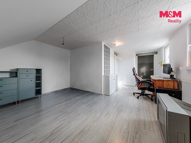 Комерційне приміщення на продаж, 100 м² (10 з 27)