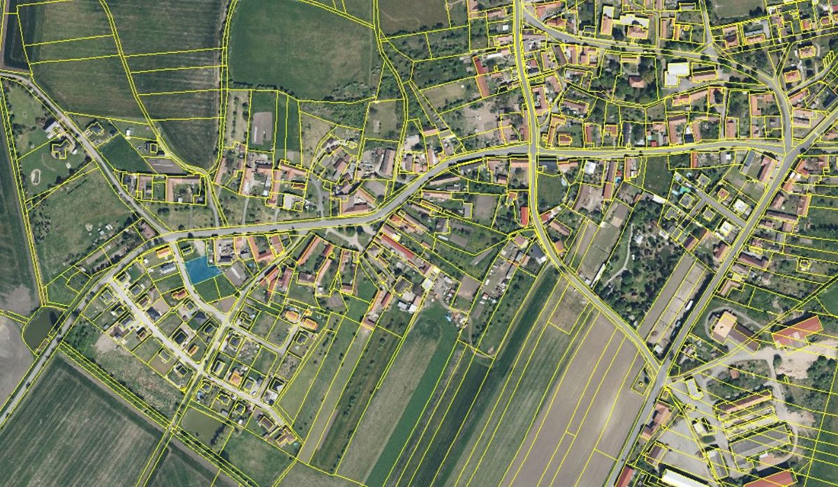 Prodej stavebního pozemku 986 m² – fotografie 5