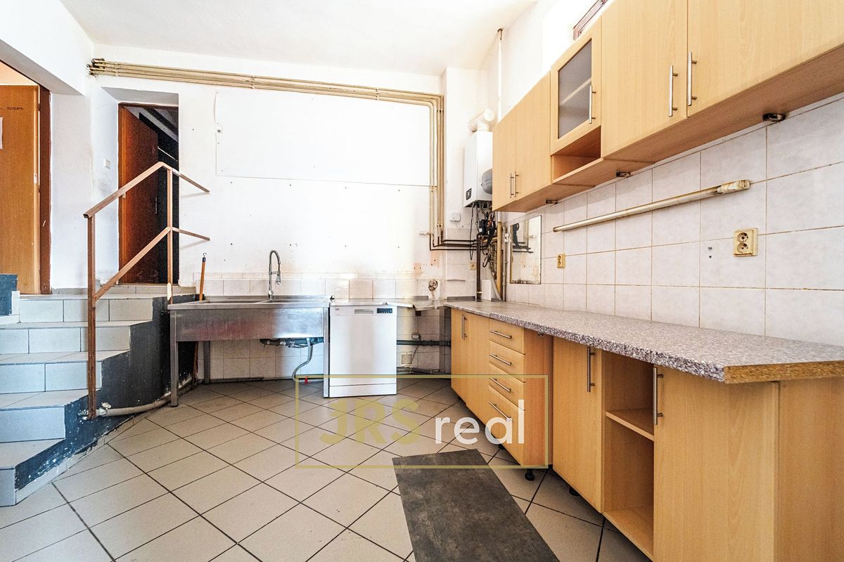 Prodej činžovního domu 498 m² – fotografie 5