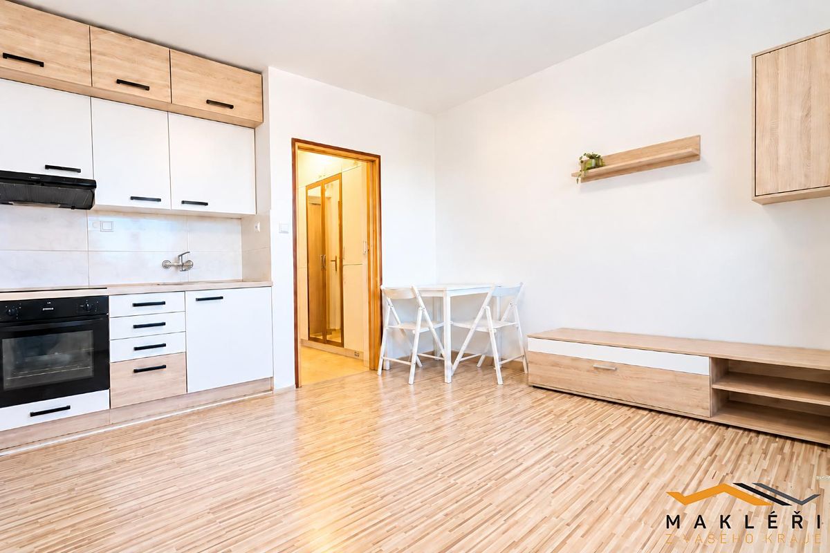 Pronájem bytu 1+kk 20 m²
