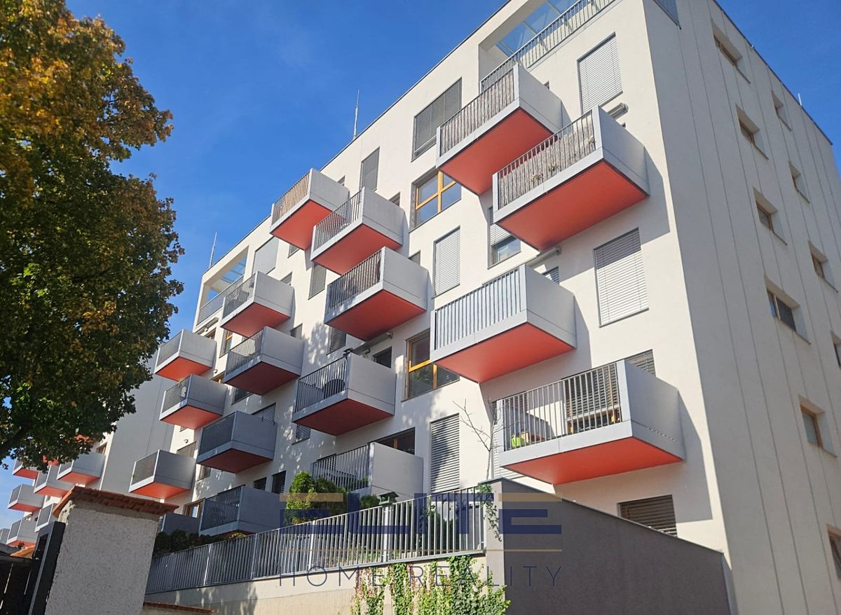 Pronájem bytu 1+kk 25 m²