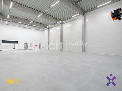 Pronájem obchodního prostoru 444 m²