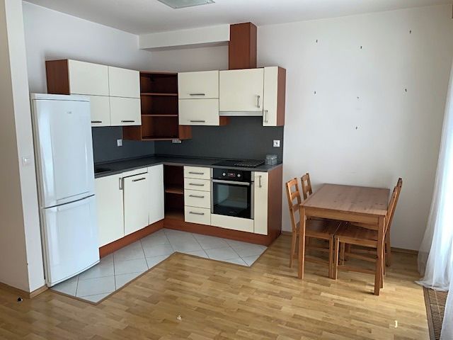 Pronájem bytu 2+kk 57 m²