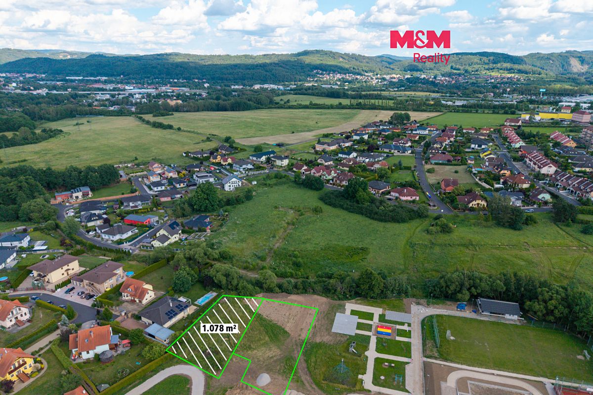 Prodej stavebního pozemku 1078 m², Jenišov – fotka 1 z 3
