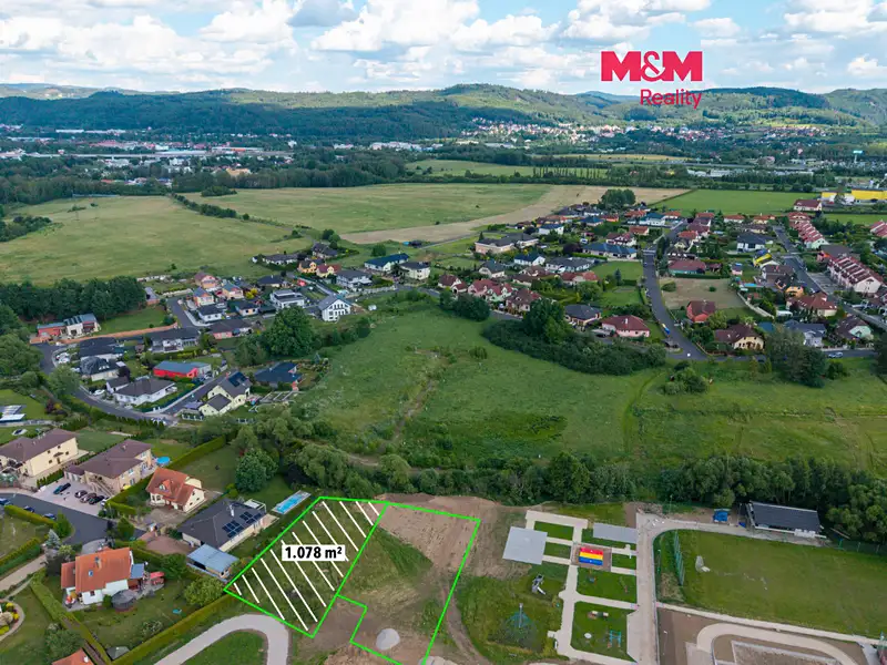 Prodej stavebního pozemku 1078 m², Jenišov – náhled fotky 1