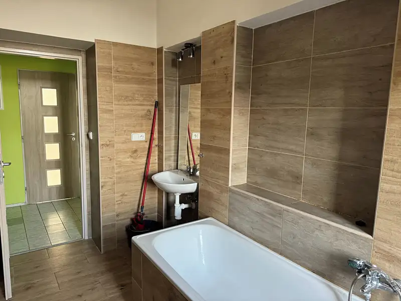 Pronájem bytu 2+1 50 m², Dobříš – náhled fotky 2