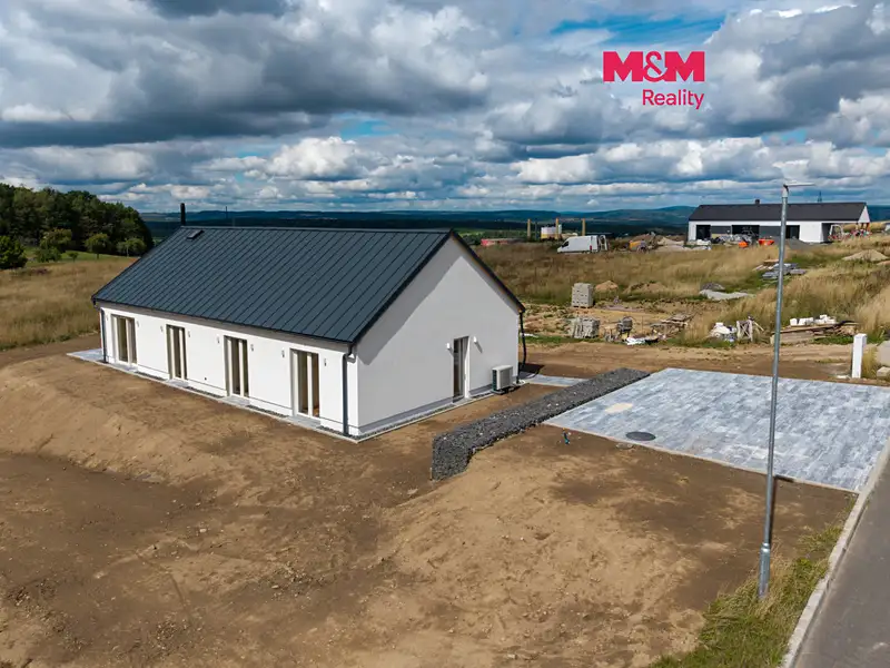 Prodej rodinného domu 113 m², pozemek 930 m², Březová – náhled fotky 1