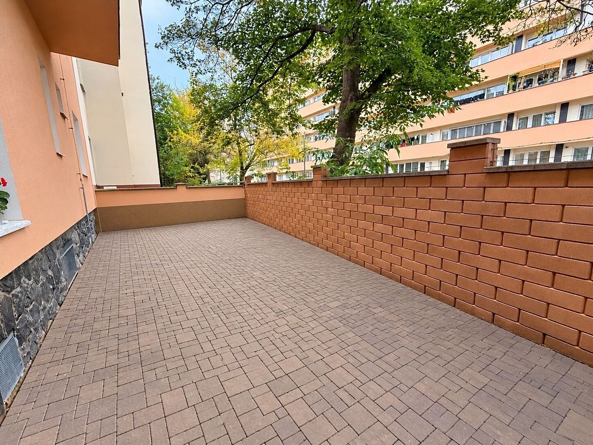 Prodej činžovního domu 500 m² – fotografie 5