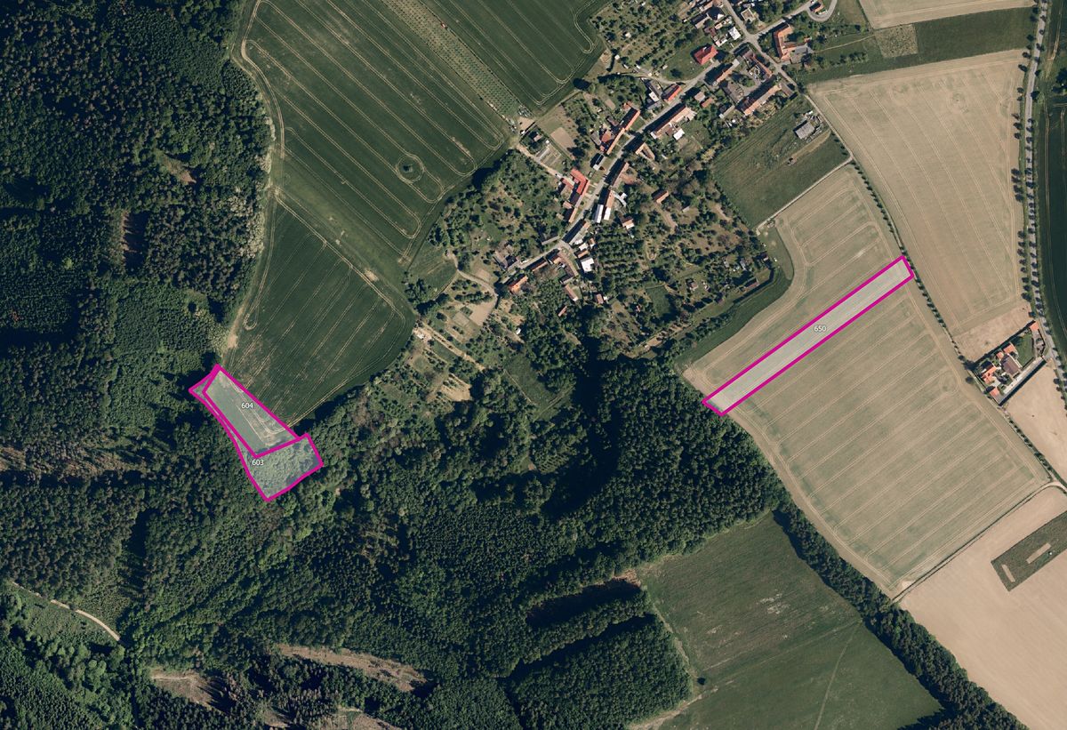 Prodej pole 16503 m²