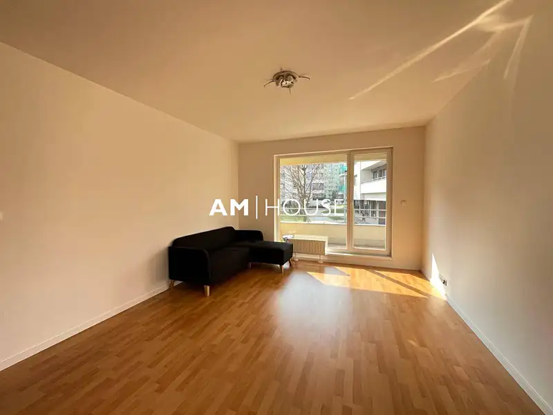 Pronájem bytu 2+kk 52 m², Praha – náhled fotky 3