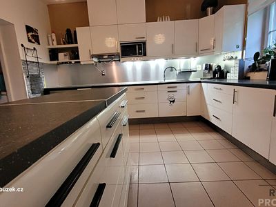 Prodej vícegeneračního domu 220 m², pozemek 900 m²
